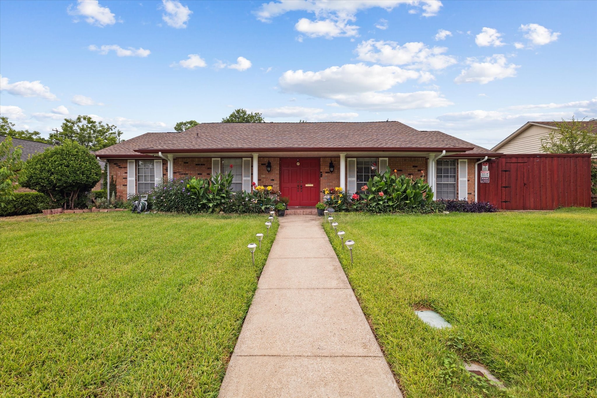 706 W Ridge Drive Duncanville TX 75116