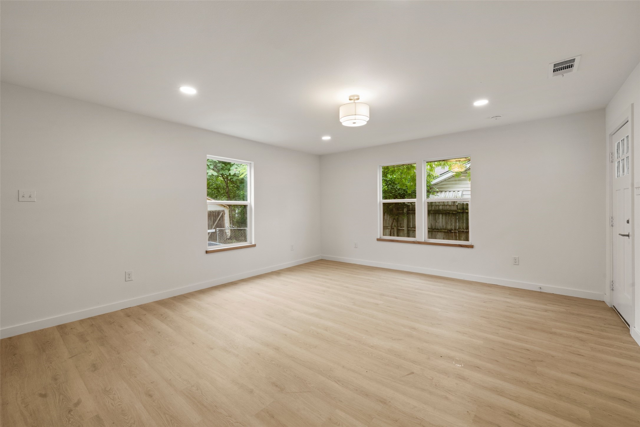 3613 N 25th Street Waco TX 76708