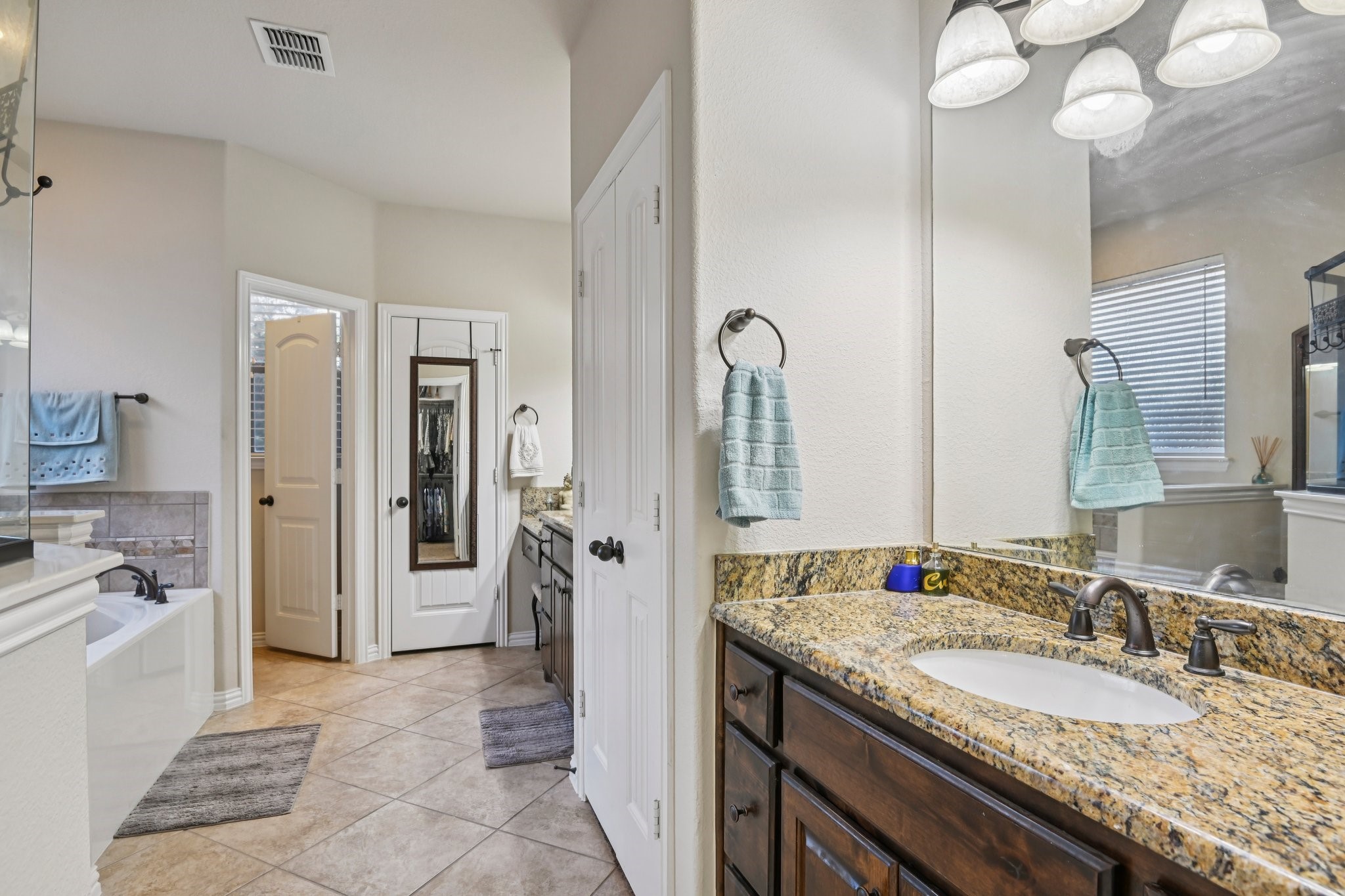 528 Savannah Drive Ovilla TX 75154