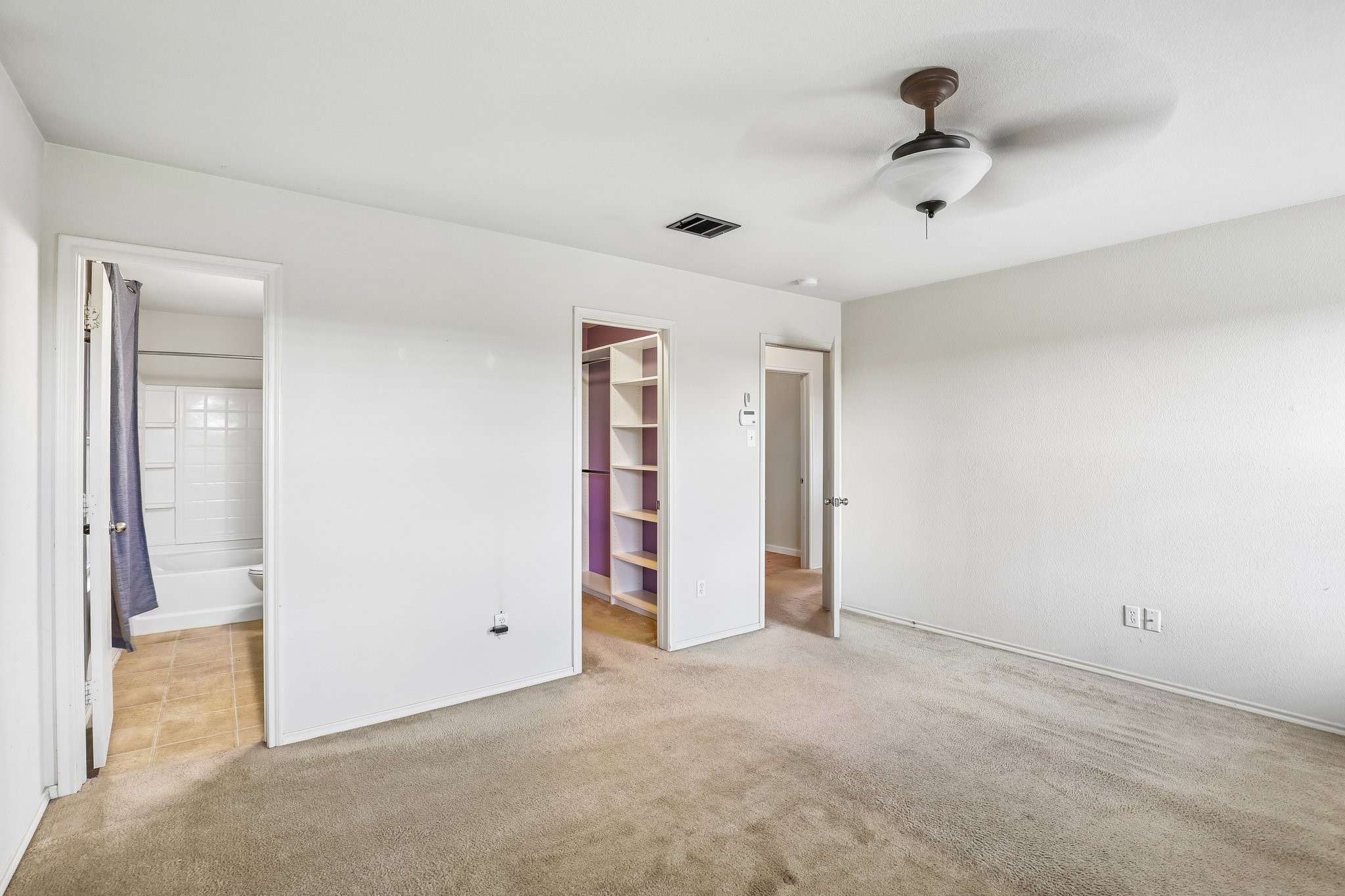 8111 Macgregor Drive Arlington TX 76002