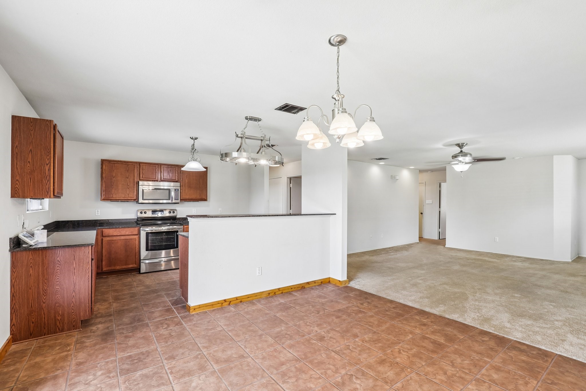 8111 Macgregor Drive Arlington TX 76002