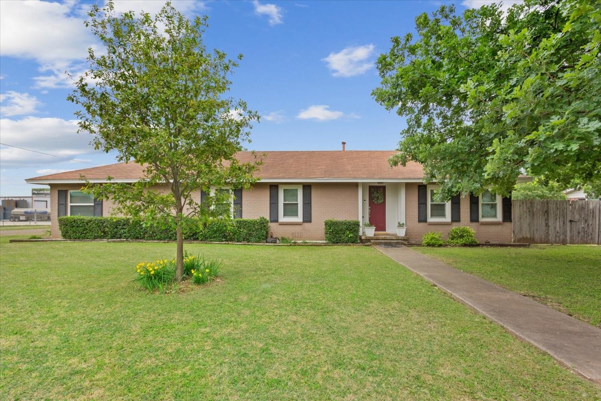 200 Karma Drive Woodway TX 76712