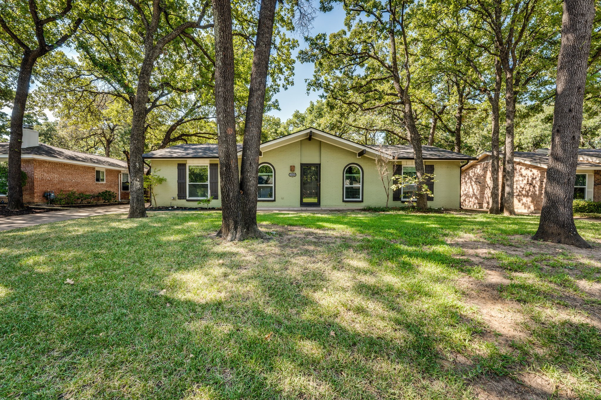 3404 Hampshire Drive Arlington TX 76013