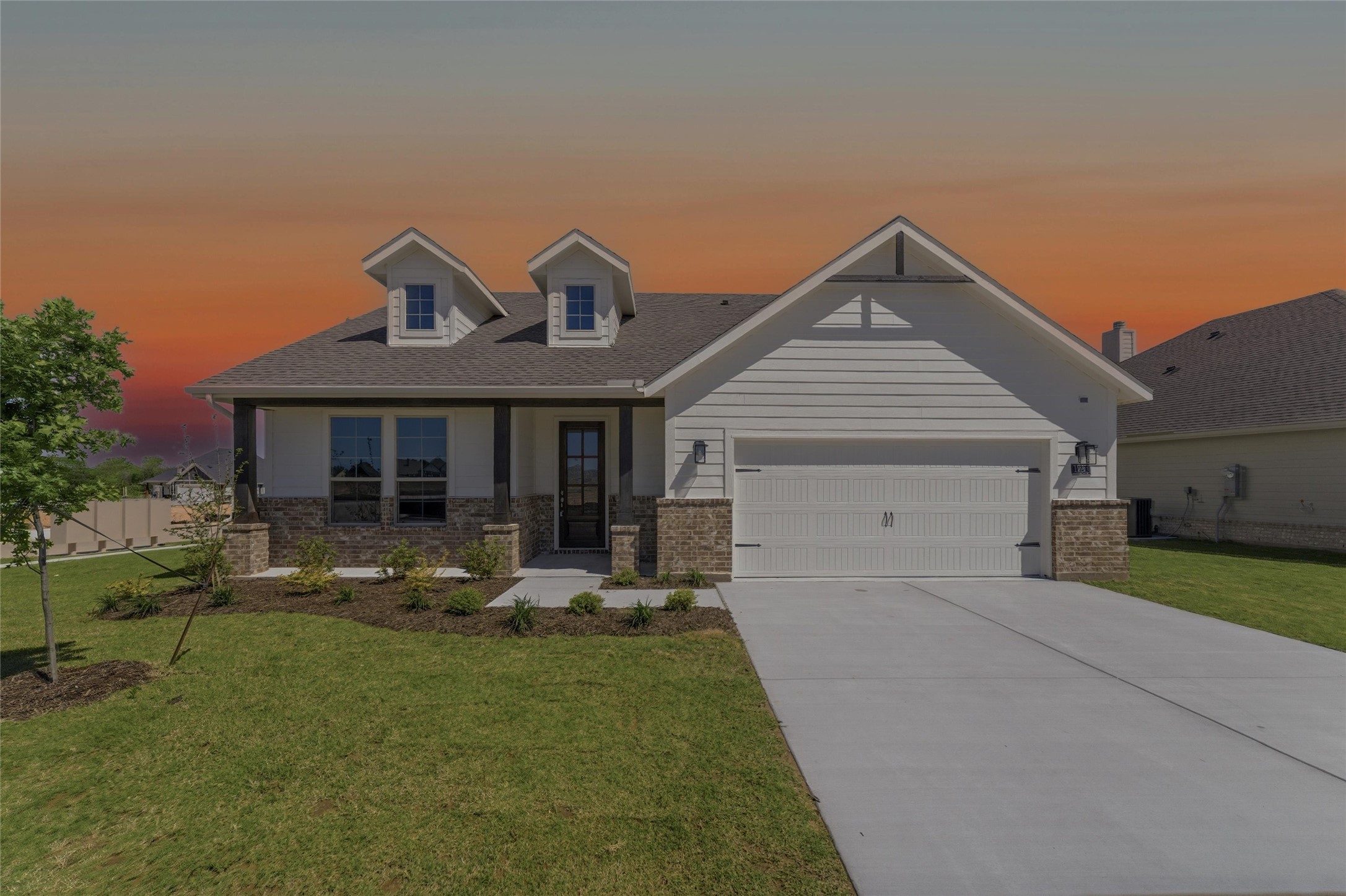 1221 Sabine River Lane Springtown TX 76082