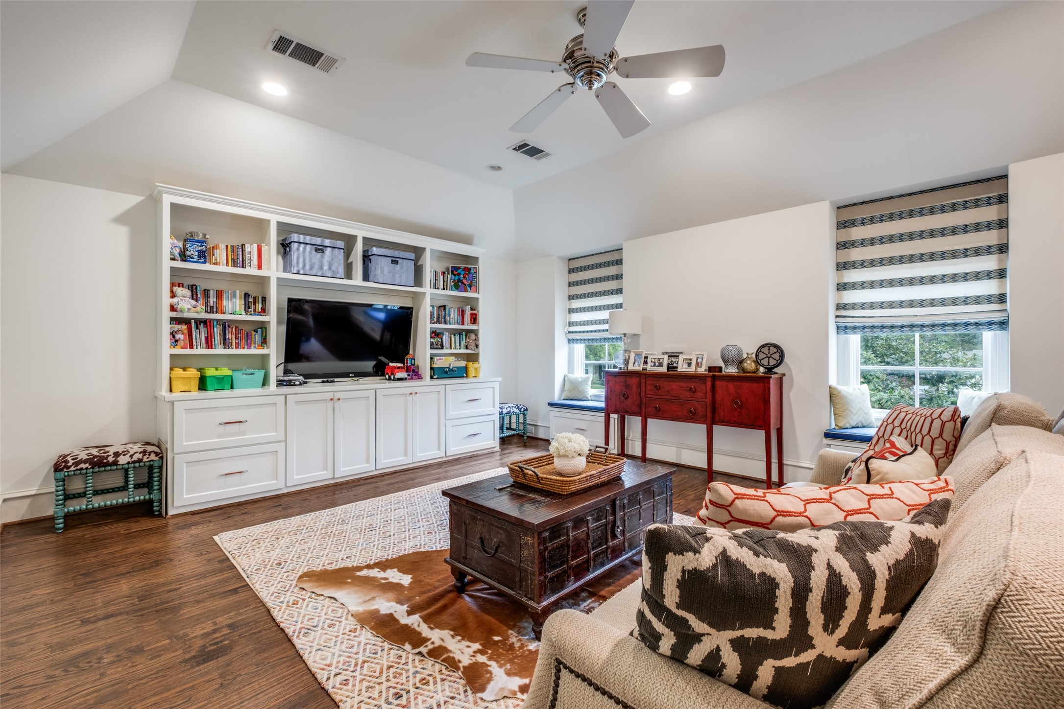 5335 Emerson Avenue Dallas TX 75209