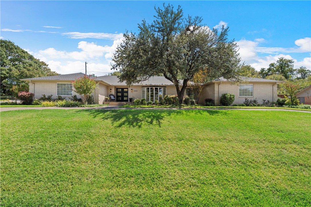 5925 Mount Rockwood Circle Waco TX 76710