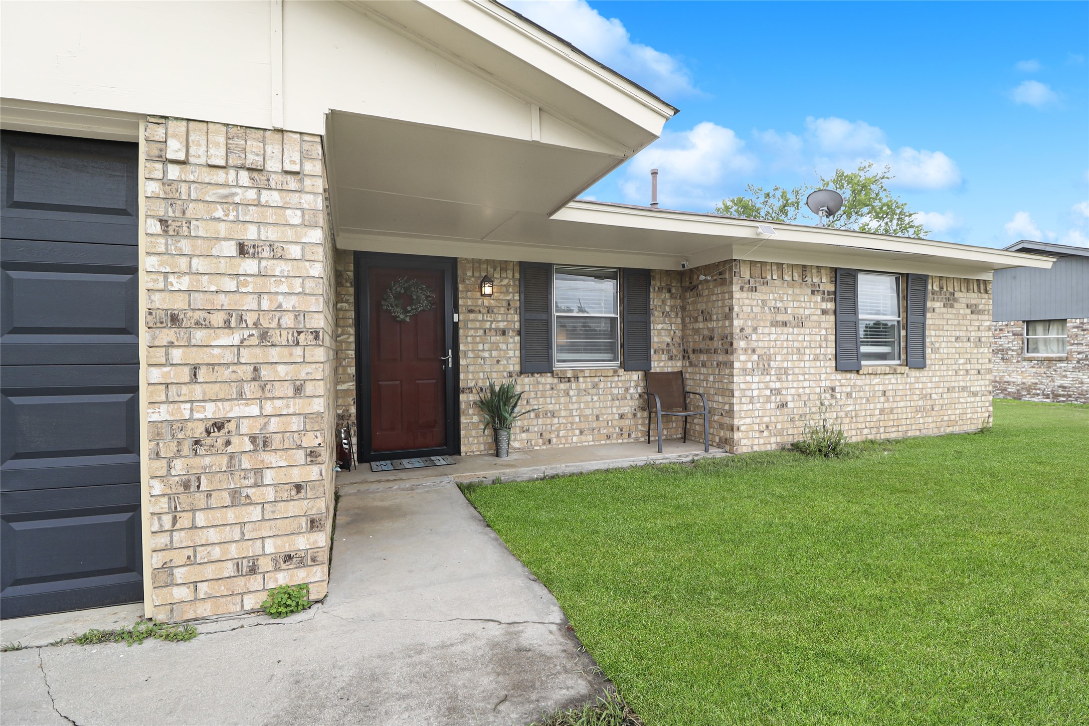 1914 Floral Drive Gainesville TX 76240