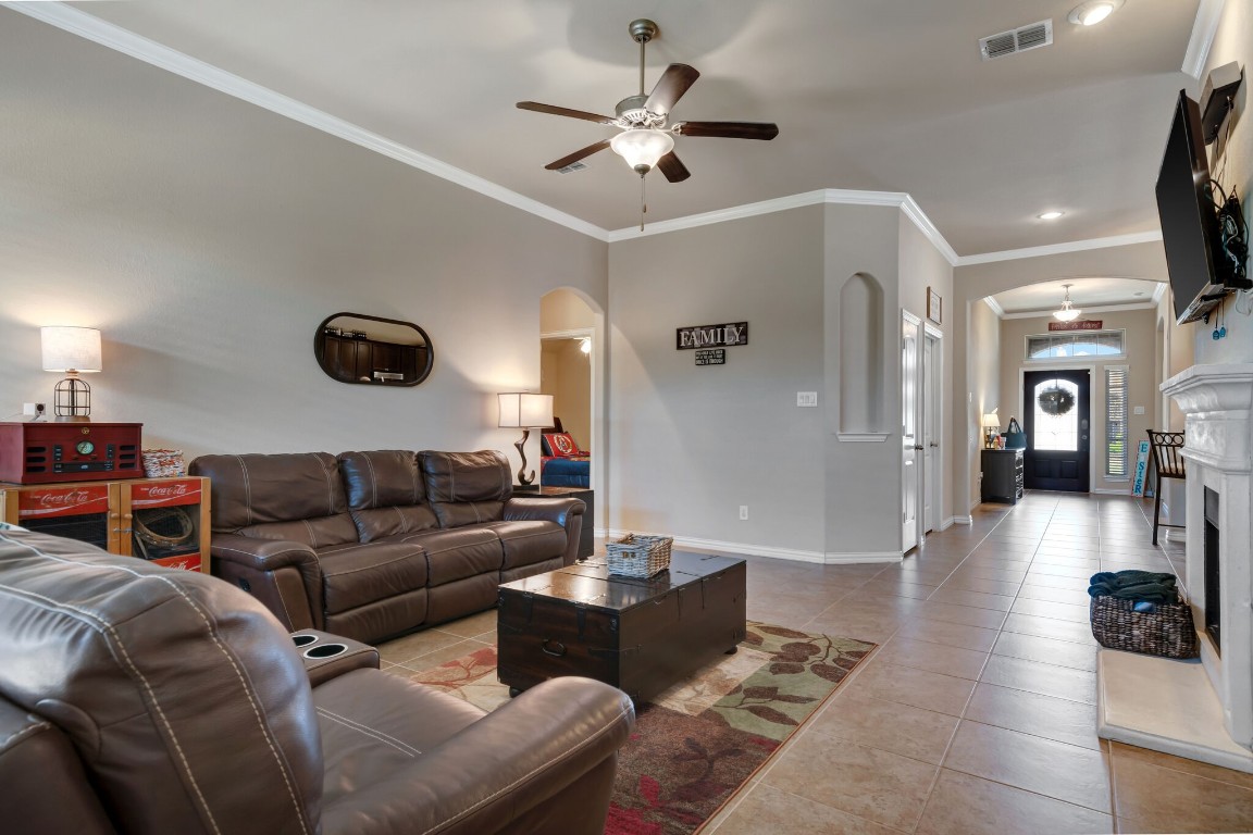 1333 Zanna Grace Way Fort Worth TX 76052