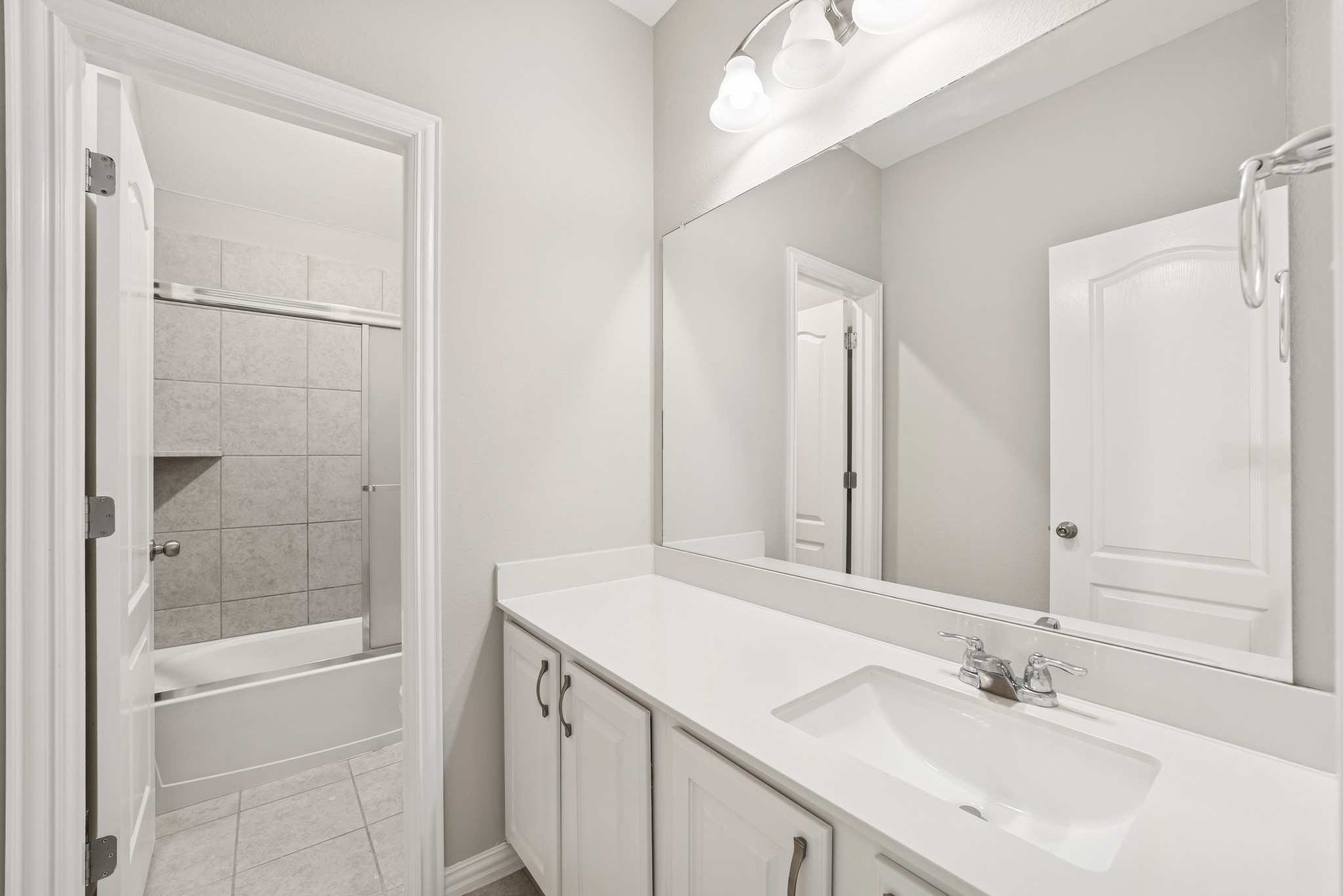1805 Longwood Lane Garland TX 75042