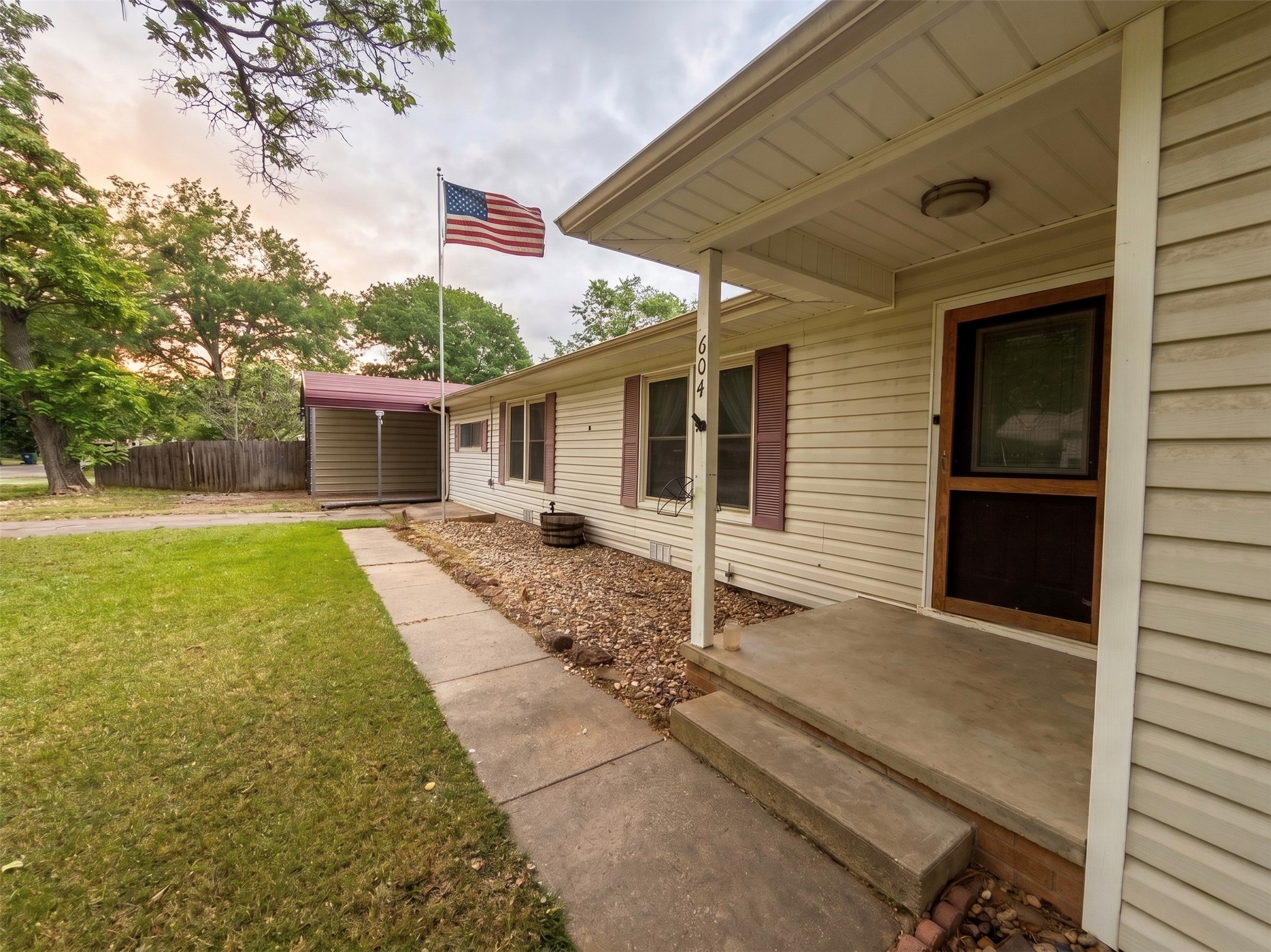604 E Side Drive Quitman TX 75783
