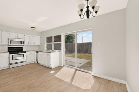 6313 Fallbrook Drive Garland TX 75043