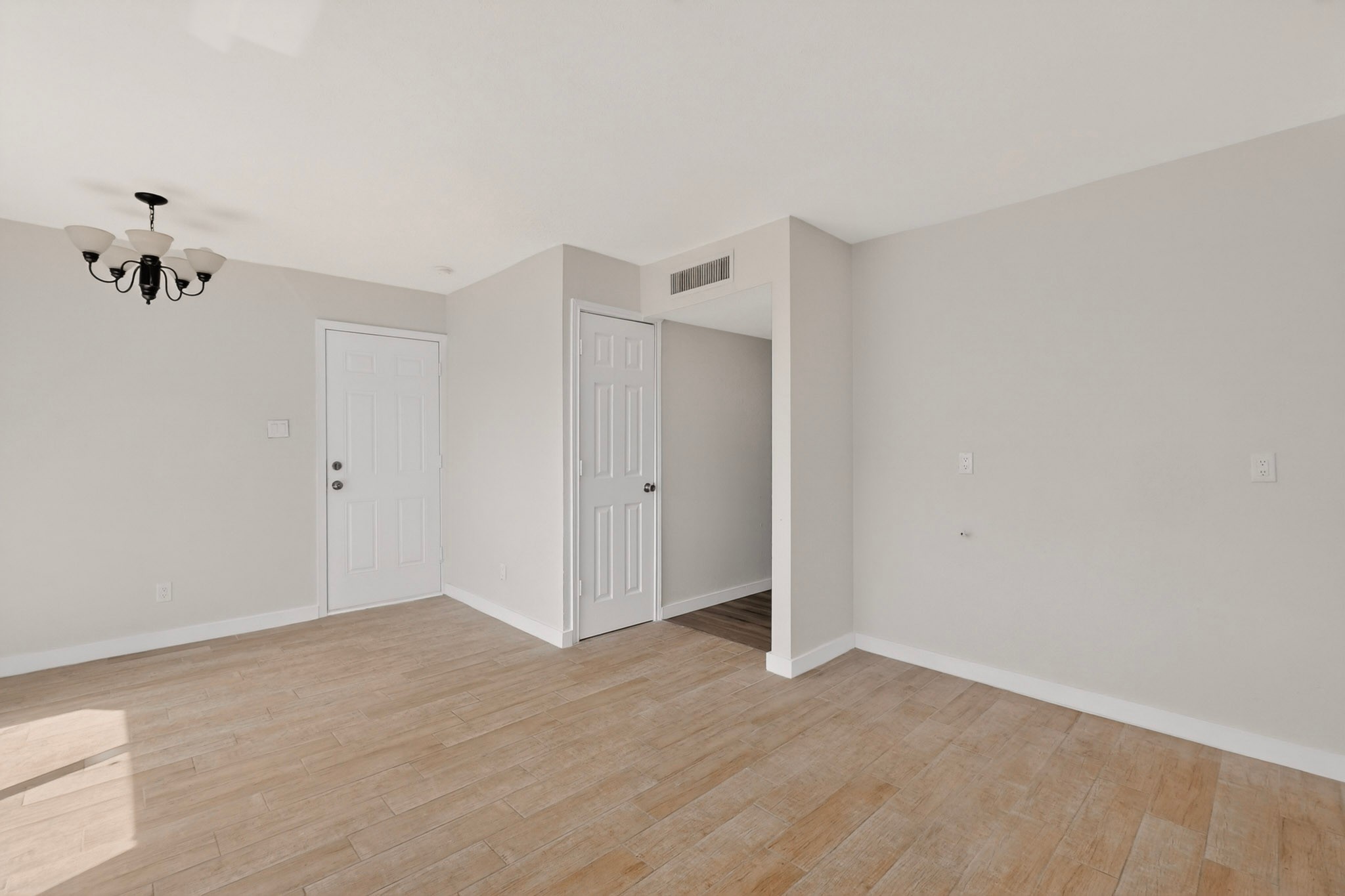 6313 Fallbrook Drive Garland TX 75043