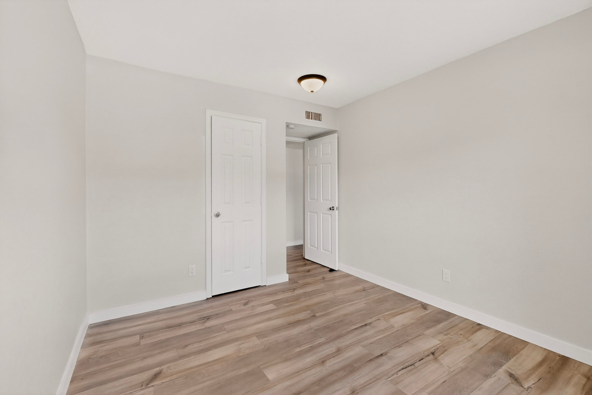 6313 Fallbrook Drive Garland TX 75043