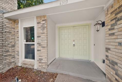 6313 Fallbrook Drive Garland TX 75043
