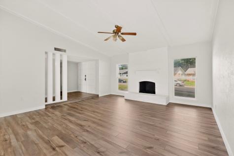 6313 Fallbrook Drive Garland TX 75043