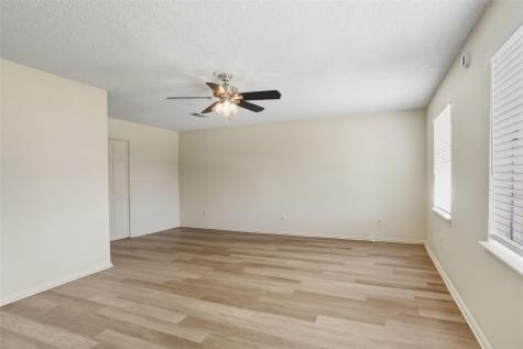 2537 Vickie Street Mesquite TX 75149