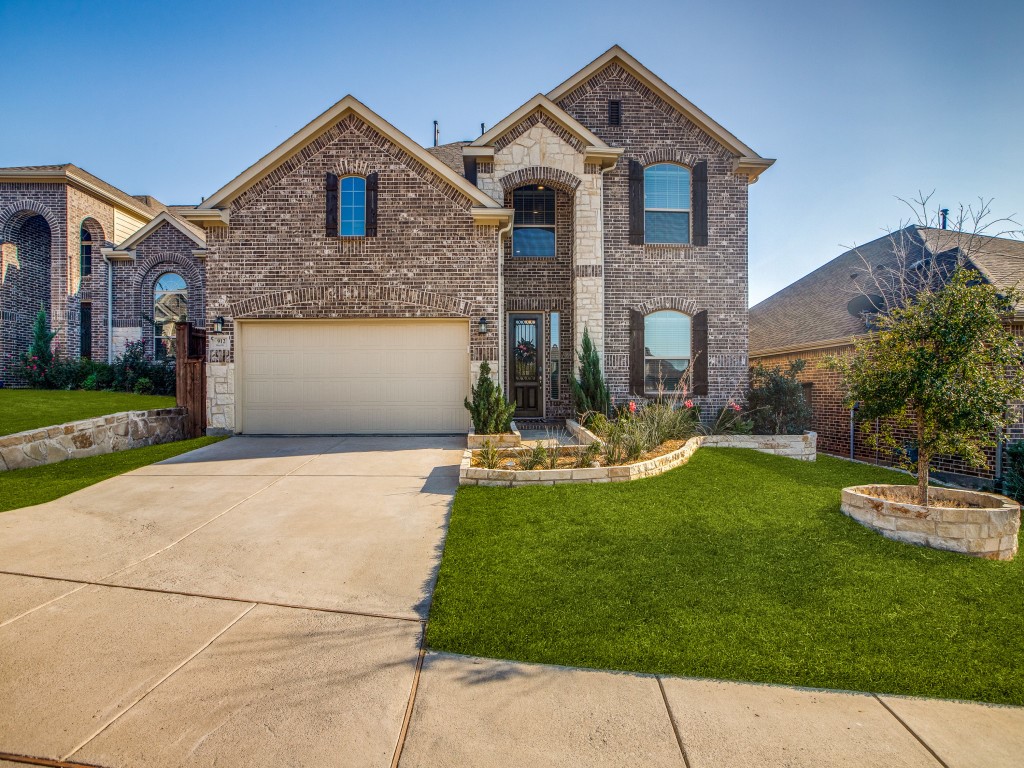 912 Hoyt Drive Mckinney TX 75071