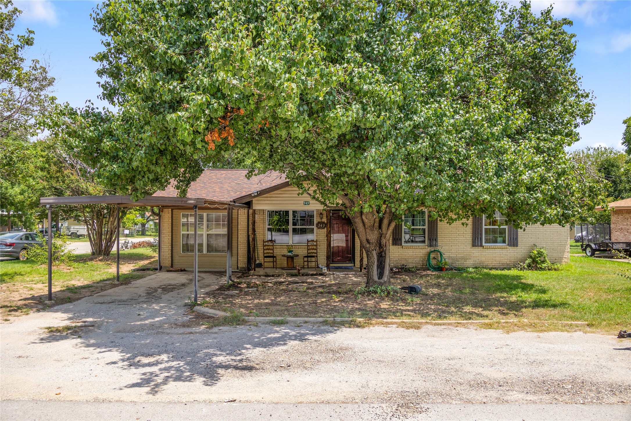 949 Ladelle Street De Leon TX 76444