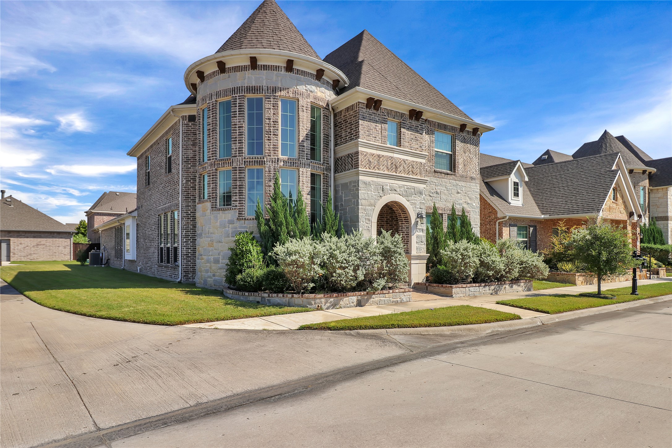 4209 Whispering Willow Way Arlington TX 76005