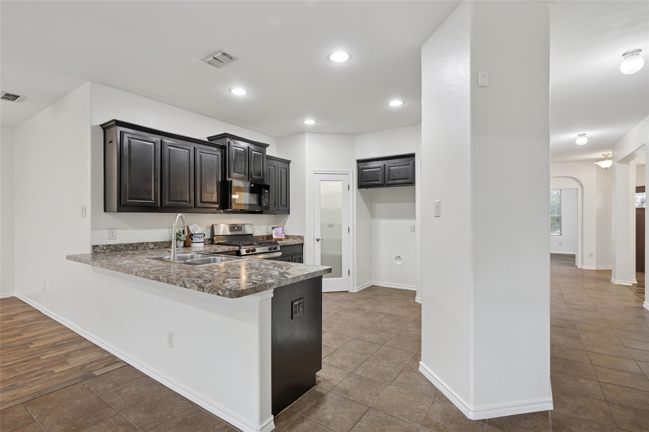 4509 Barberry Tree Cove Fort Worth TX 76036