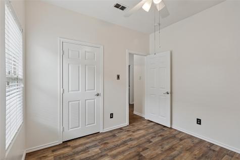 4509 Barberry Tree Cove Fort Worth TX 76036