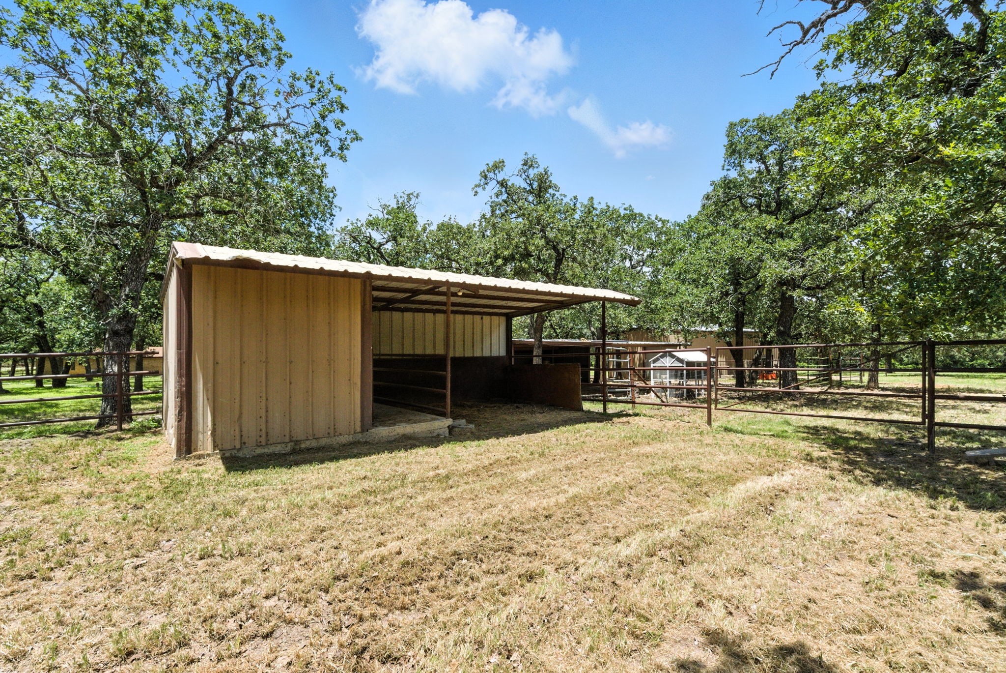 792 County Road 474 Stephenville TX 76401