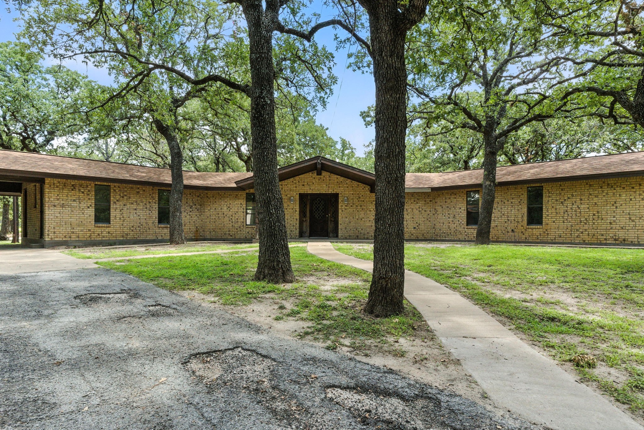 792 County Road 474 Stephenville TX 76401