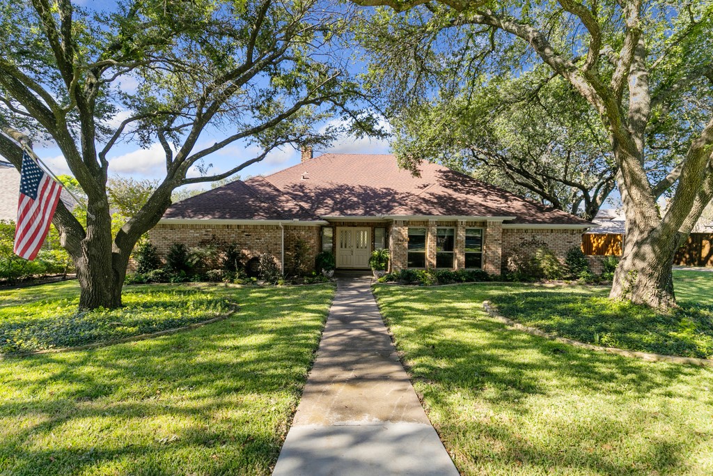 804 S Lakeshore Drive Rockwall TX 75087