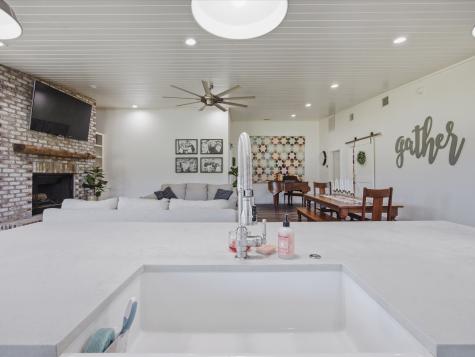 209 County Road 2696 Alvord TX 76225