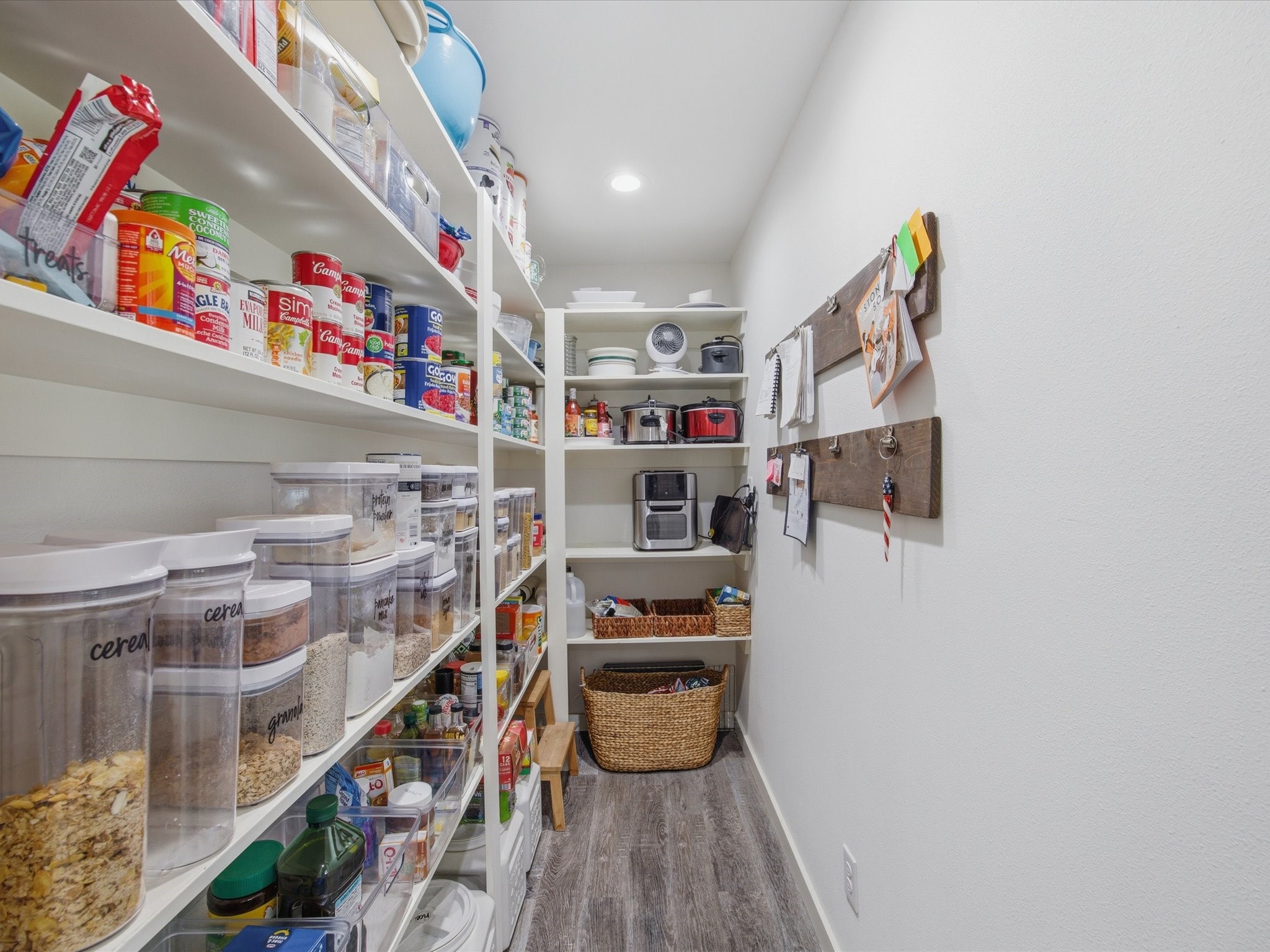 209 County Road 2696 Alvord TX 76225