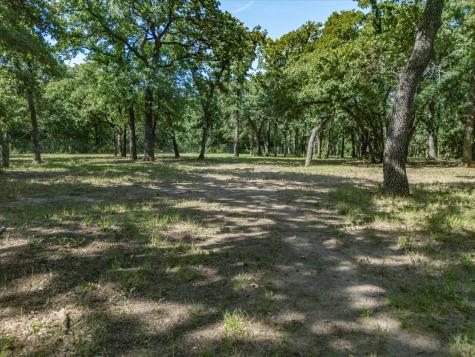 209 County Road 2696 Alvord TX 76225