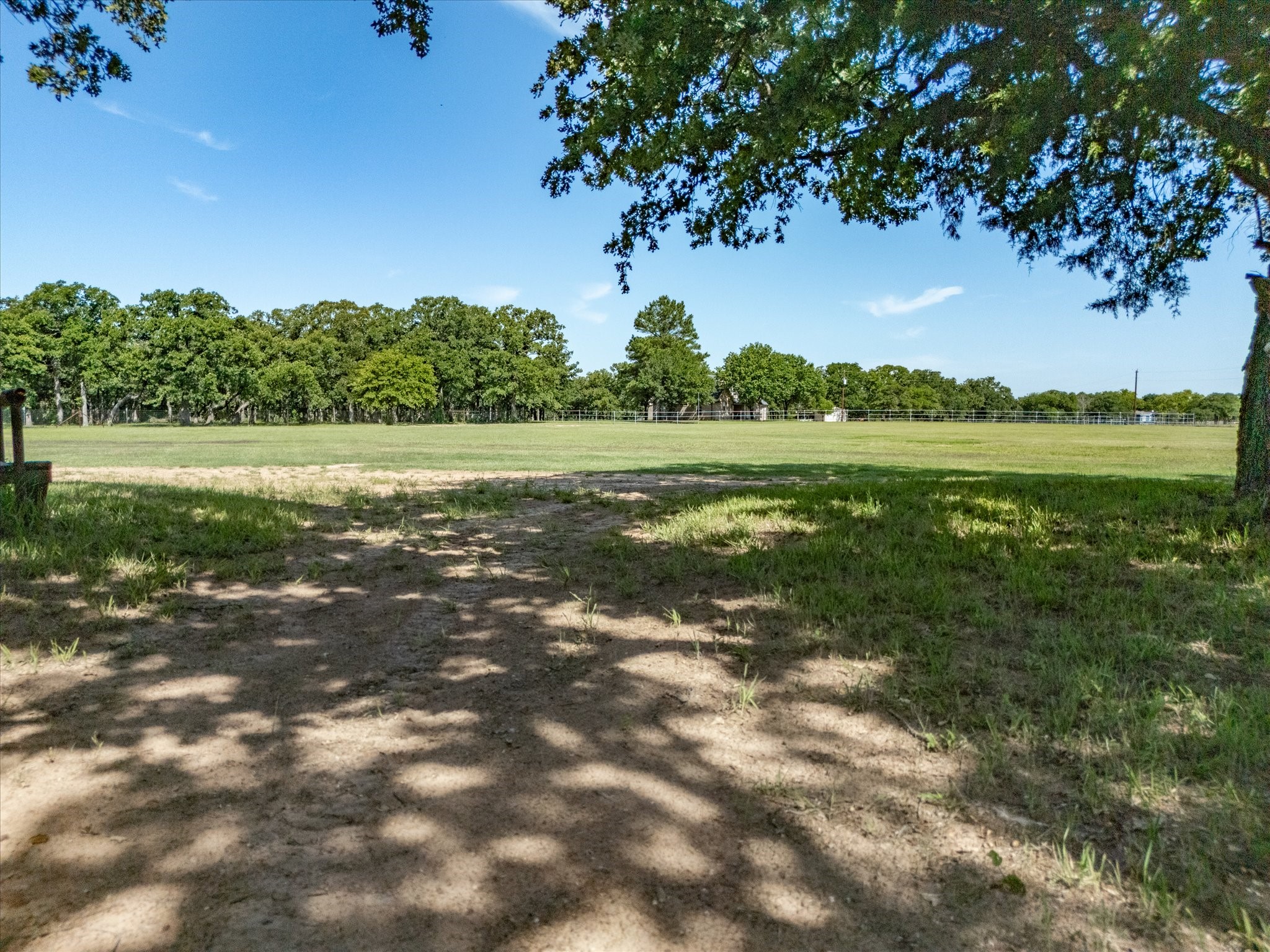 209 County Road 2696 Alvord TX 76225