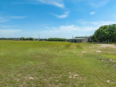 209 County Road 2696 Alvord TX 76225