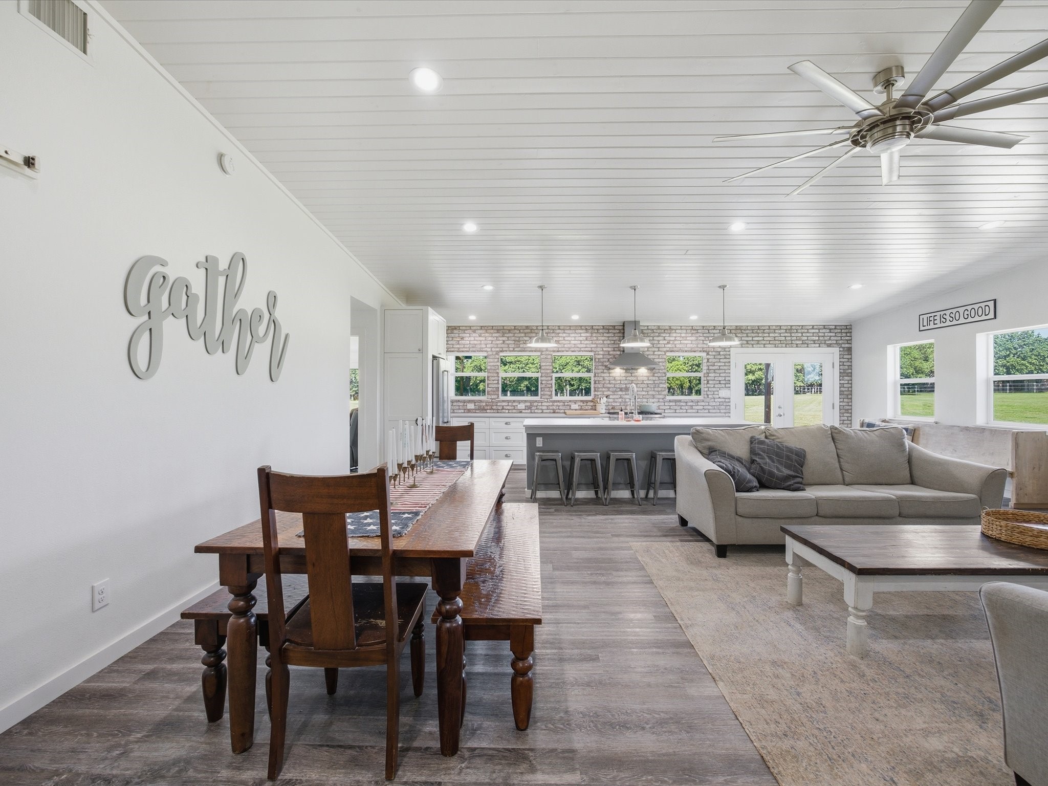 209 County Road 2696 Alvord TX 76225