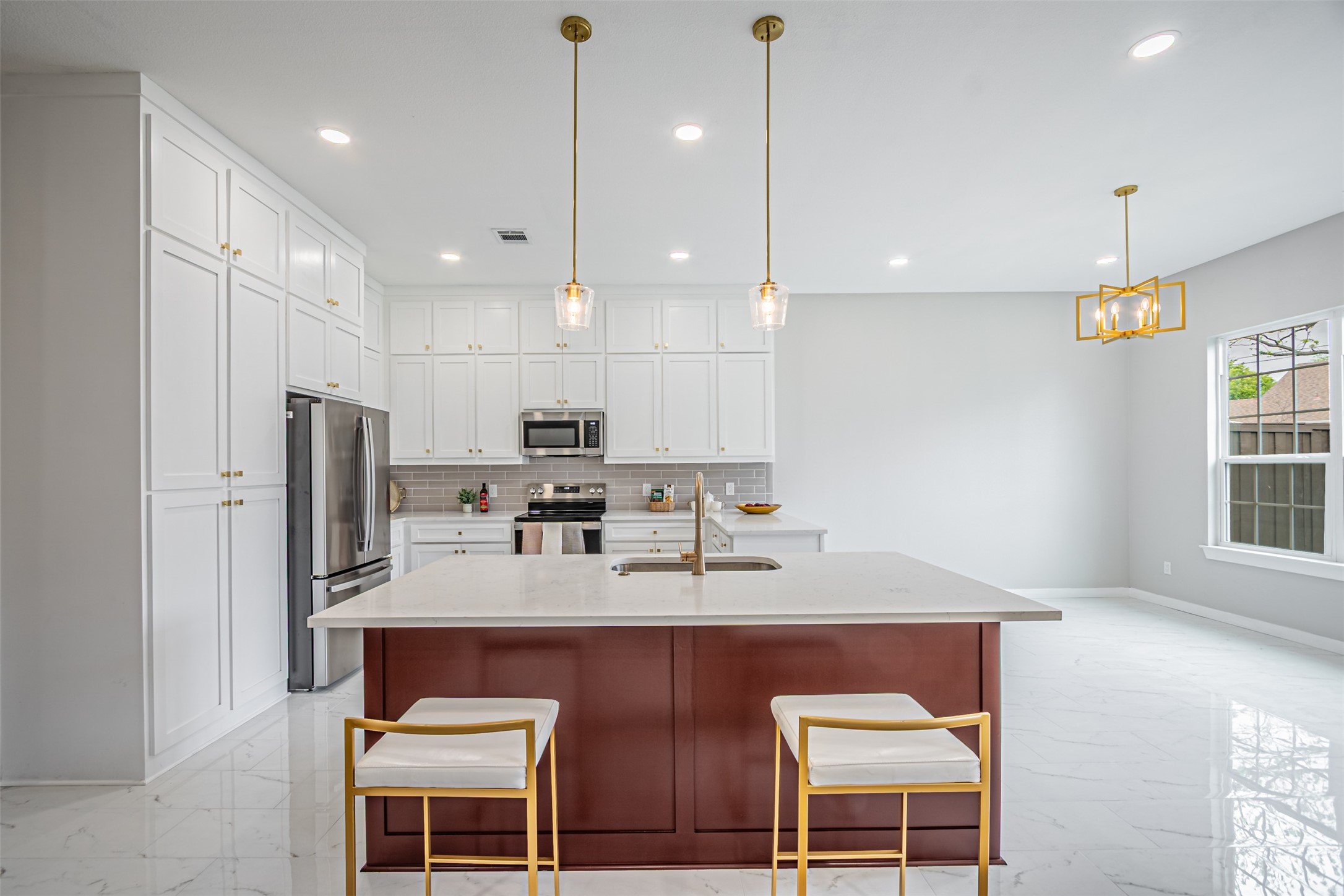 901 Bandera Lane Garland TX 75040