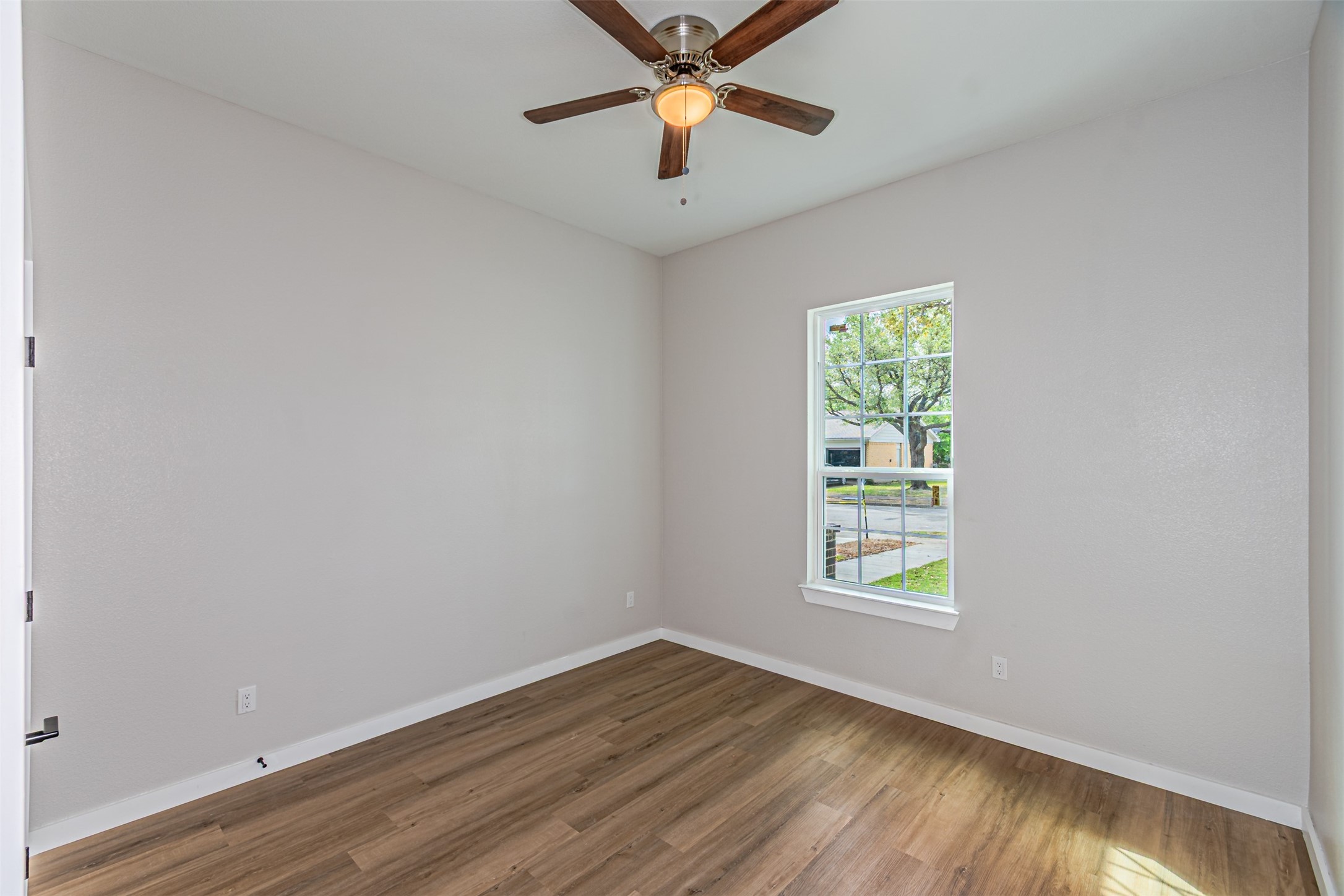 901 Bandera Lane Garland TX 75040