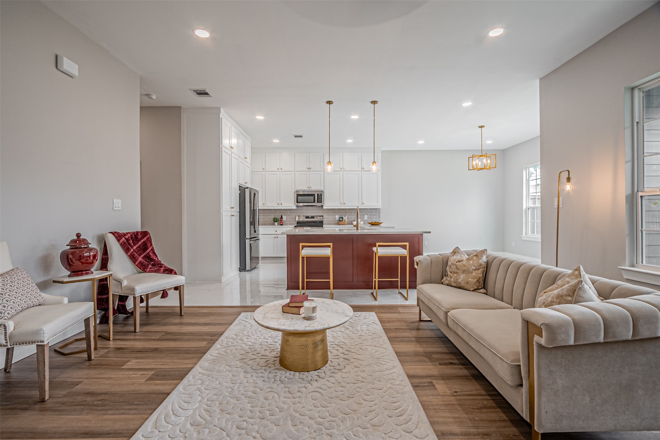 901 Bandera Lane Garland TX 75040