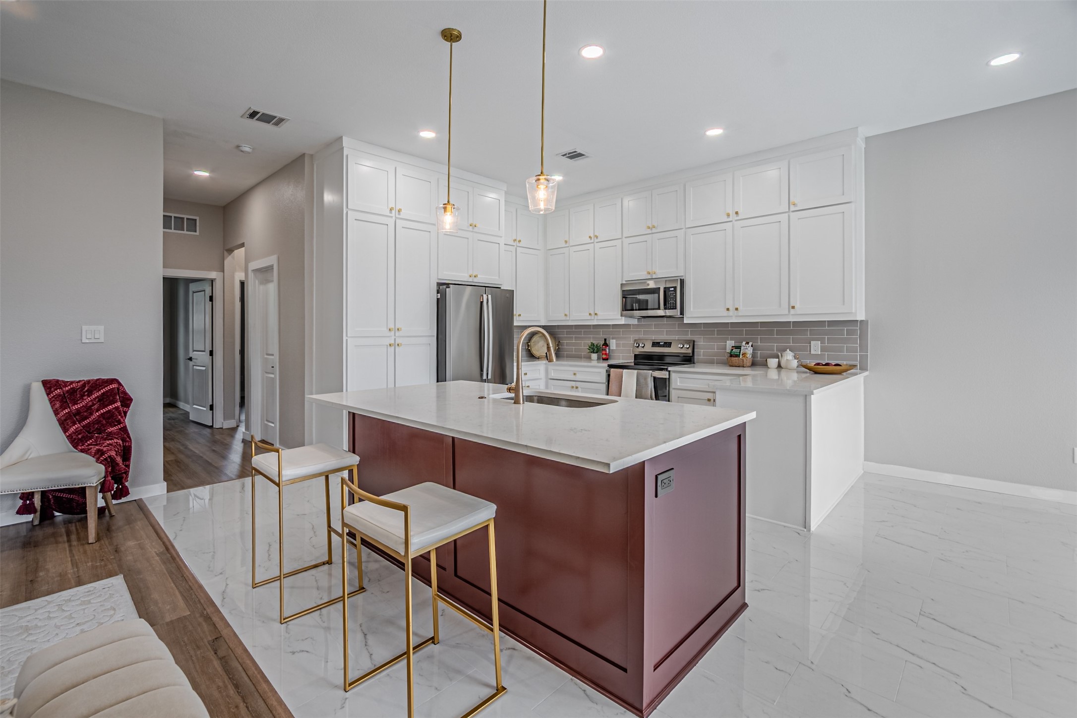 901 Bandera Lane Garland TX 75040