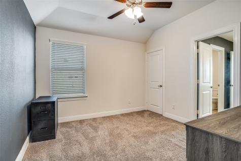 10421 Table Bluff Street Aubrey TX 76227