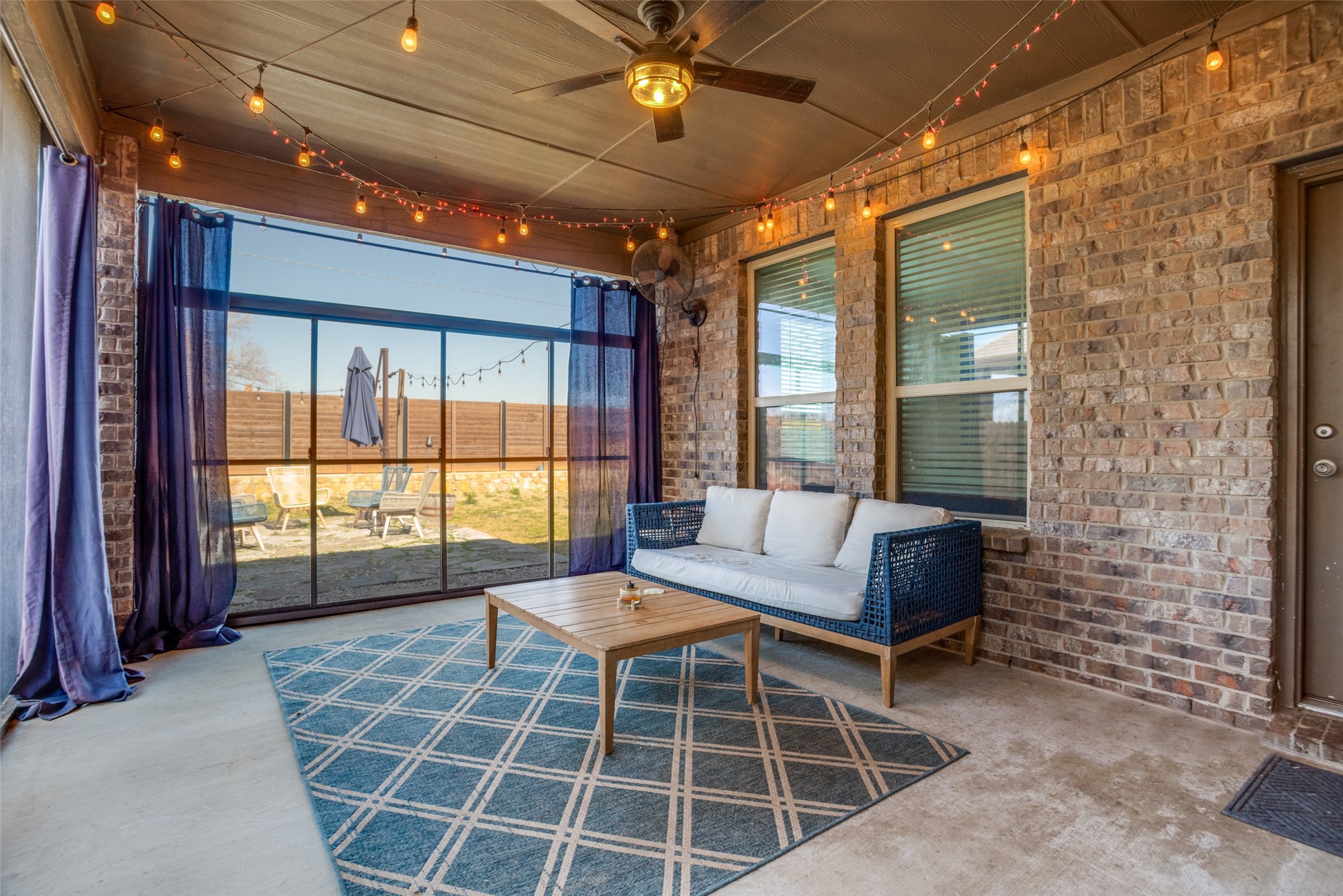 10421 Table Bluff Street Aubrey TX 76227