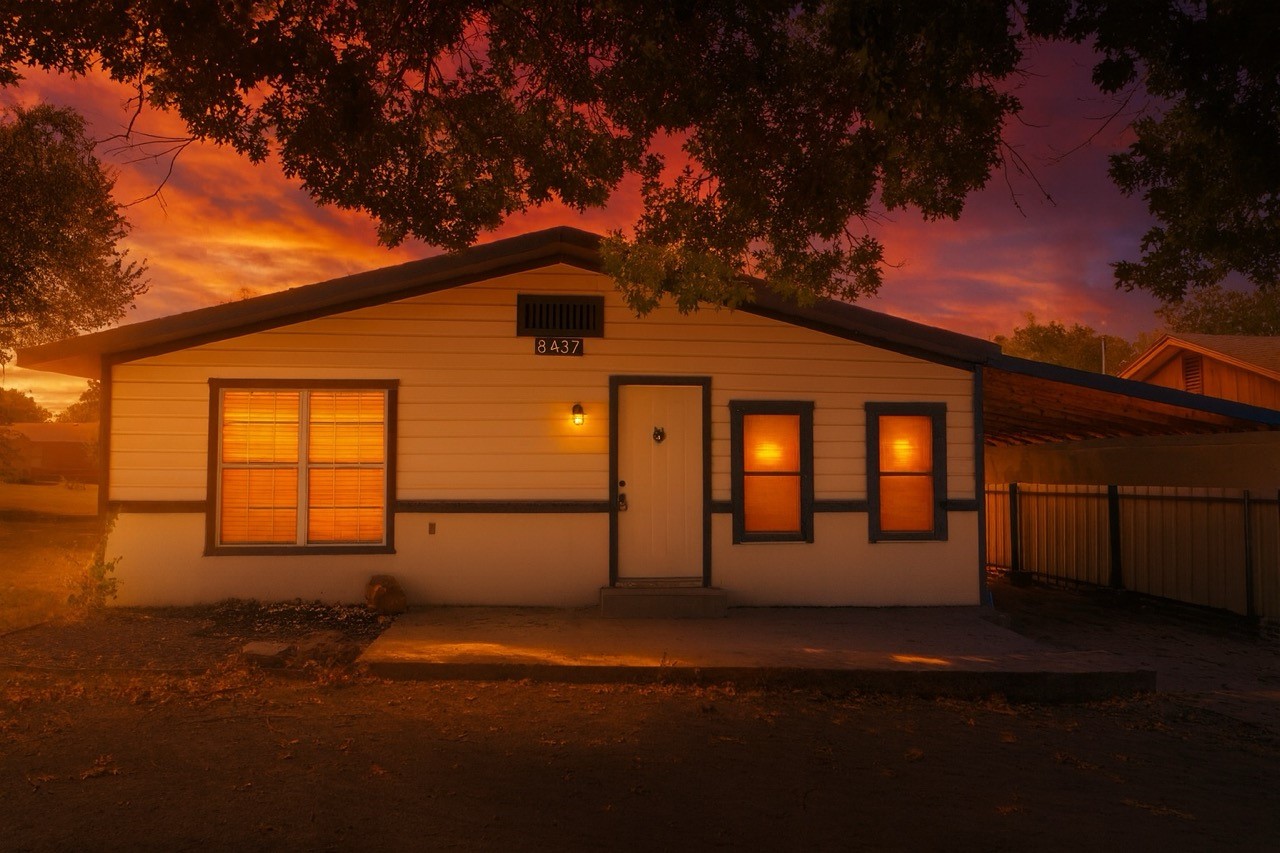 8437 Redonda Street White Settlement TX 76108