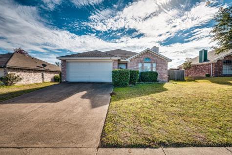 216 Los Angeles Drive Glenn Heights TX 75154