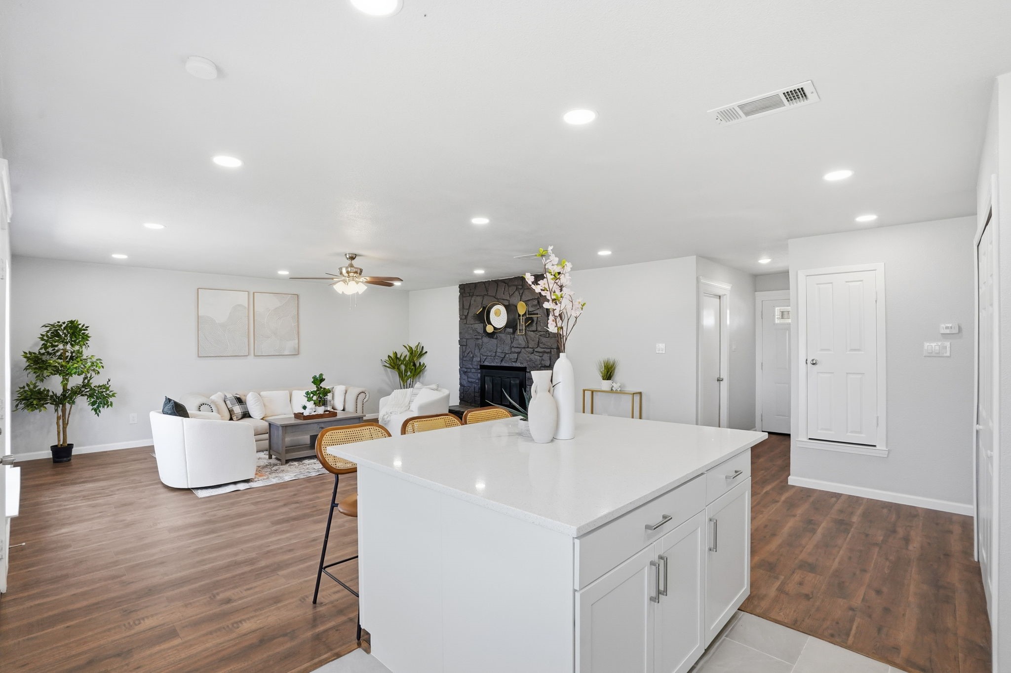 4804 Green Hollow Drive Arlington TX 76017