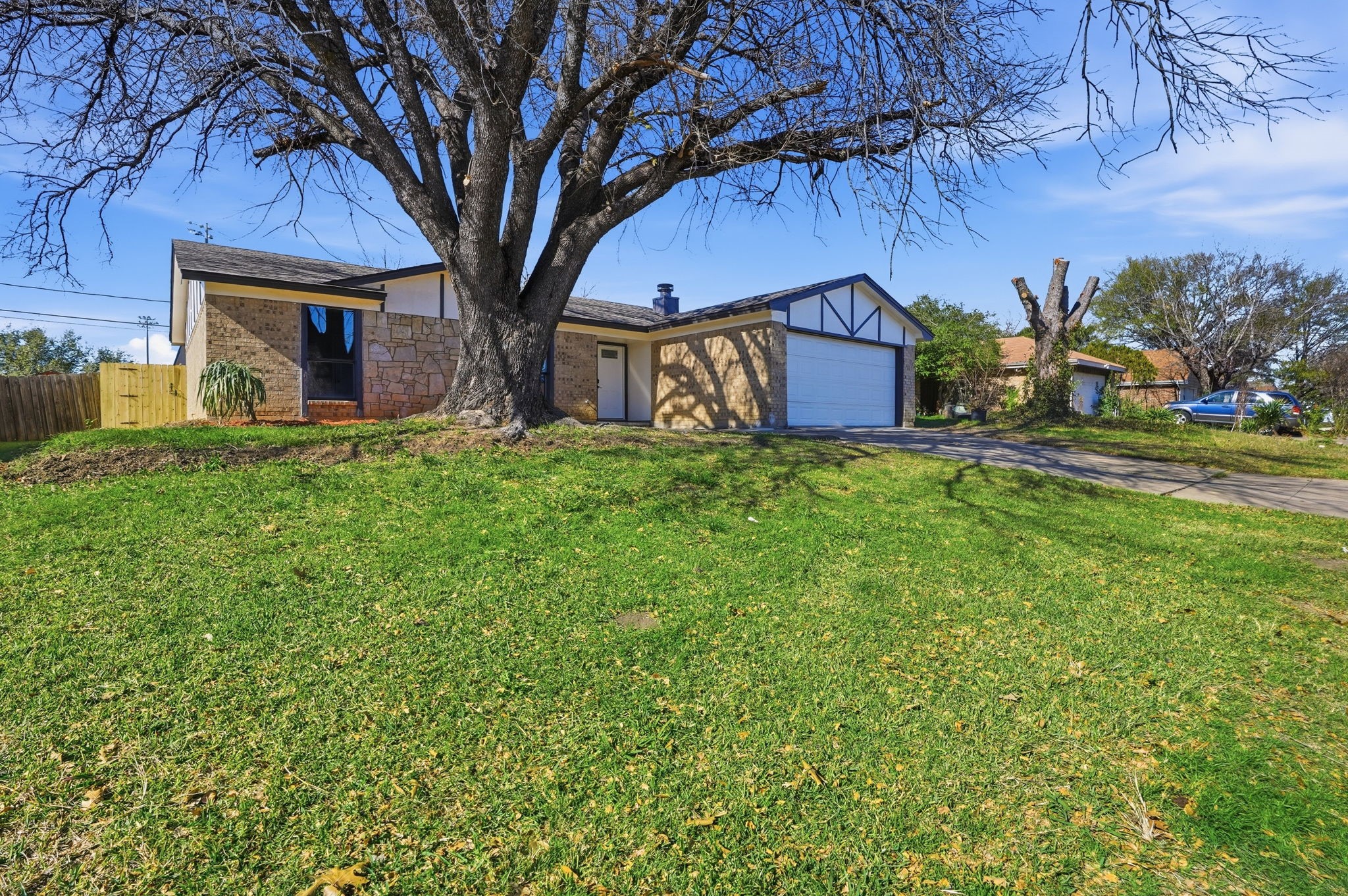 4804 Green Hollow Drive Arlington TX 76017