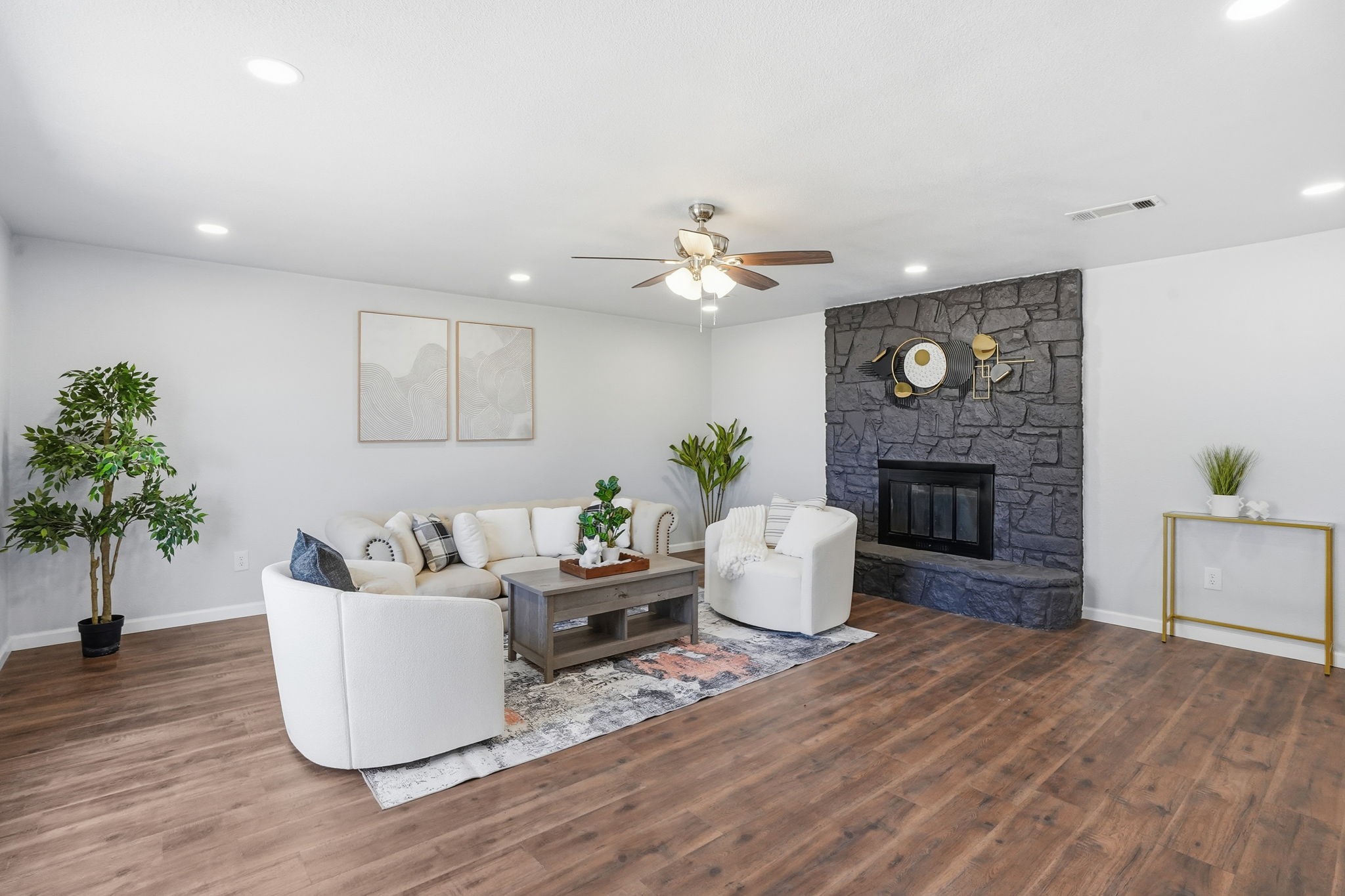 4804 Green Hollow Drive Arlington TX 76017
