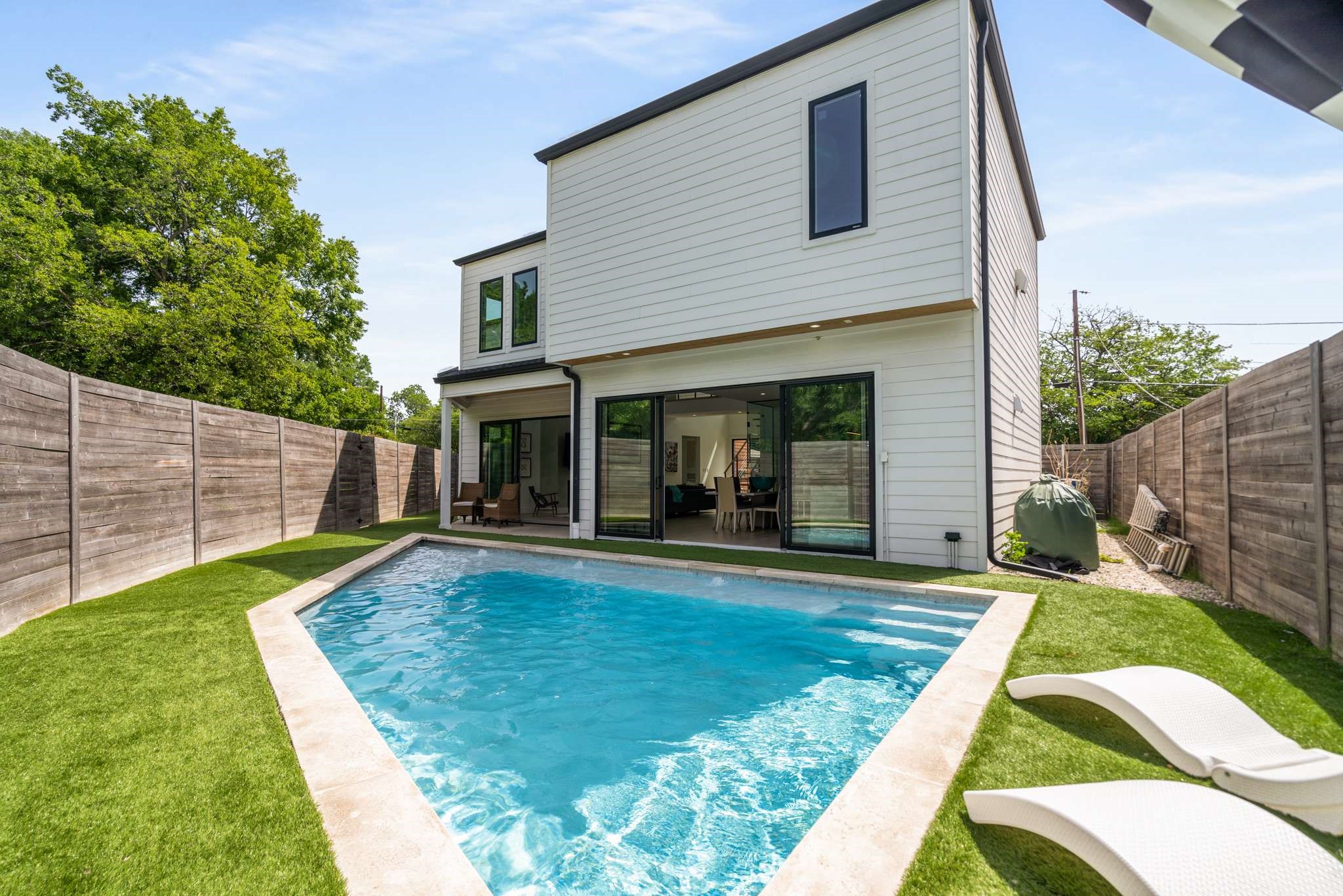 7805 Taos Road Dallas TX 75209