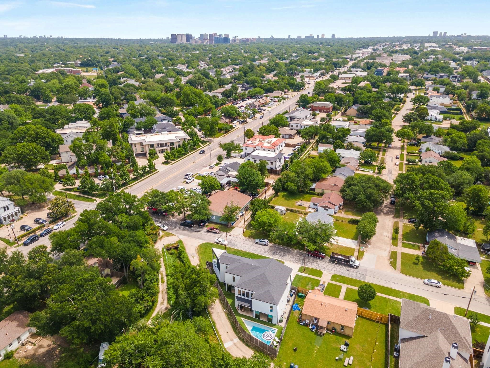 7805 Taos Road Dallas TX 75209