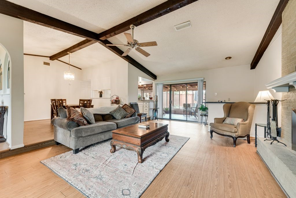 1417 Dogwood Trail Lewisville TX 75067