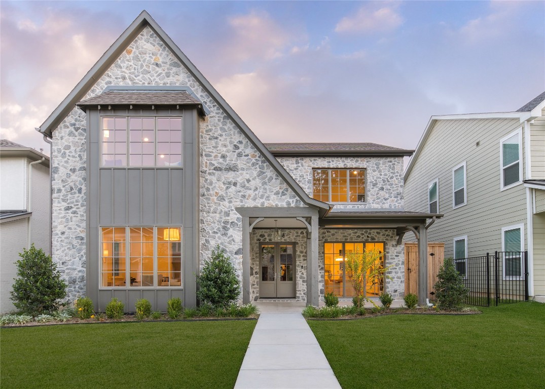 6006 Goodwin Avenue Dallas TX 75206