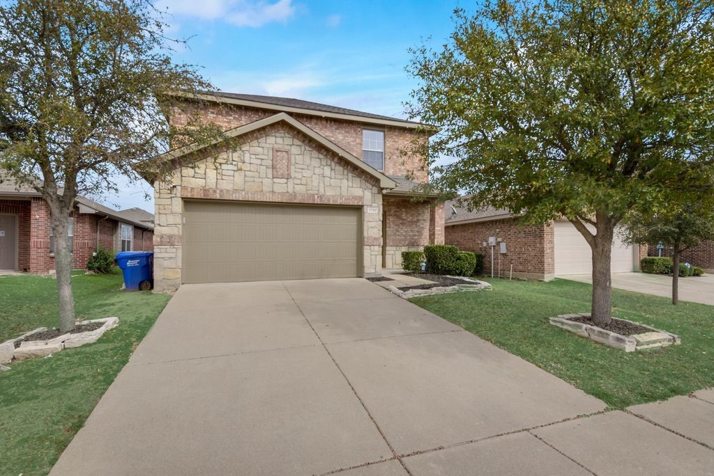 1316 Alder Tree Lane Royse City TX 75189